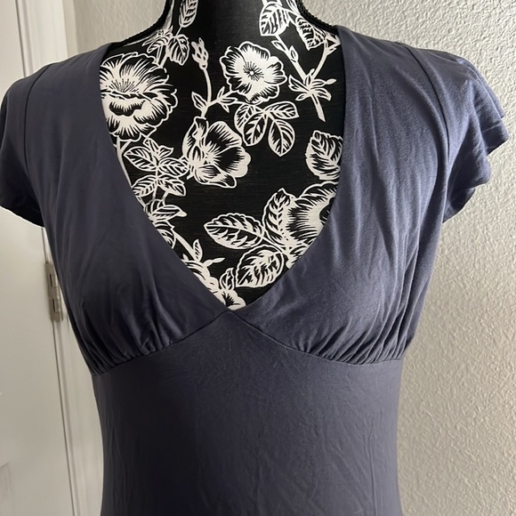 OXMO short ruffle sleeve low cut blouse L - Picture 2 of 14